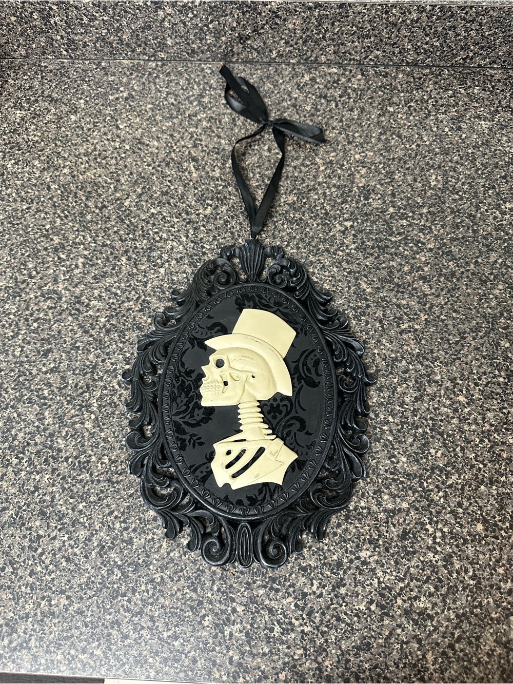 Gothic Halloween Male Skeleton 3D Framed Wall Plaque Decoration Victorian Gothic